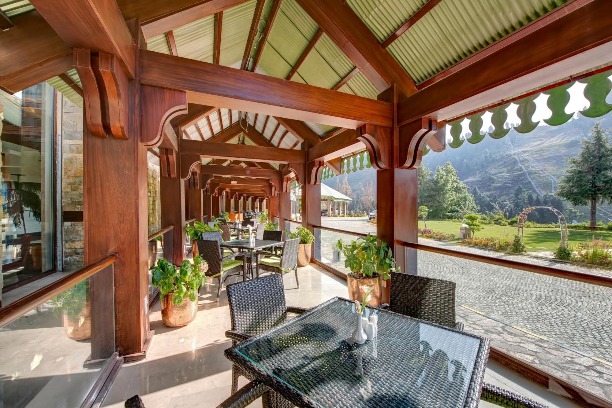 Pearl Continental Hotel Malam Jabba Exterior photo